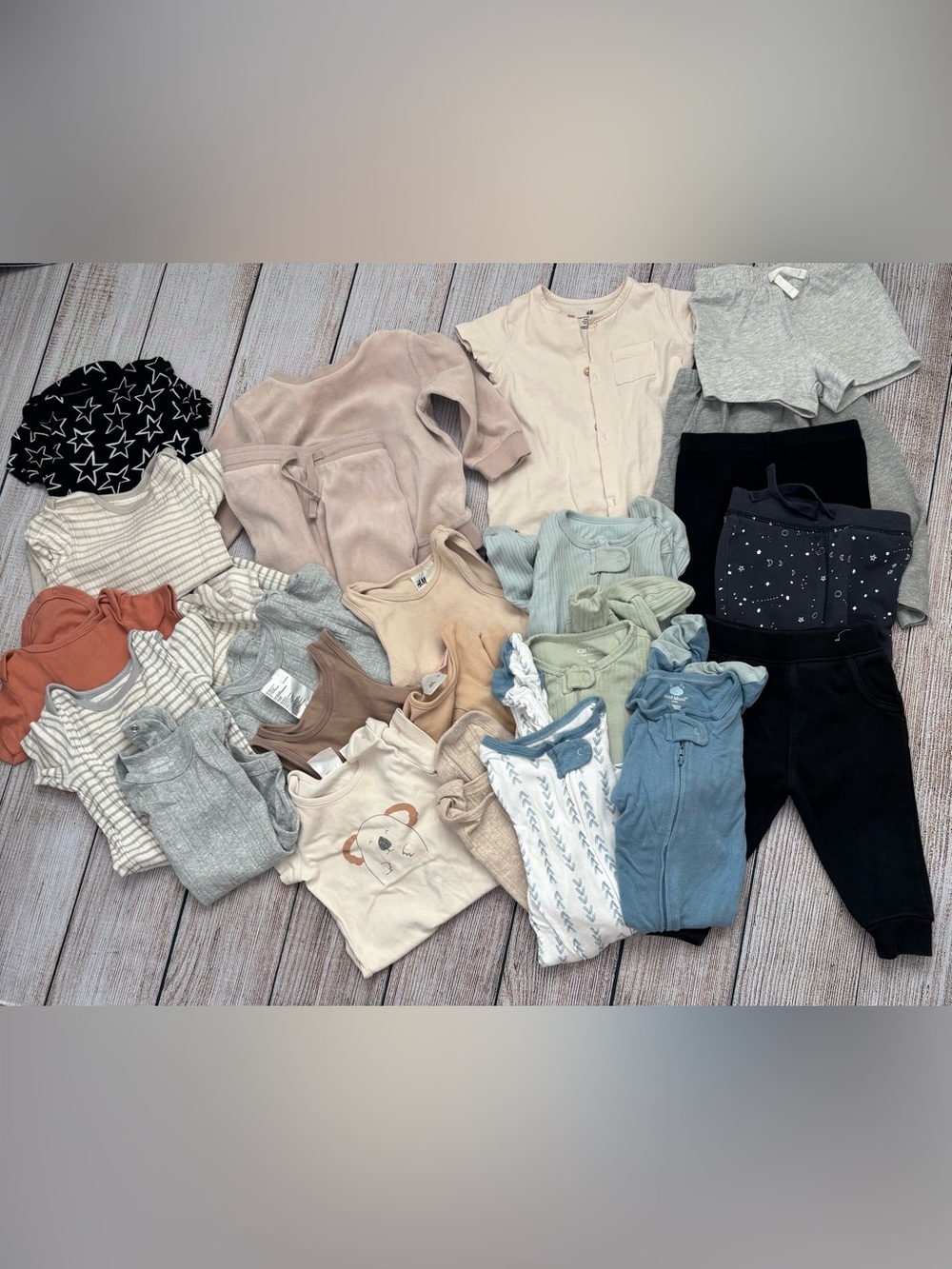 Baby boy clothes bundle 6-9m Zara H&M Carters Cloud Island